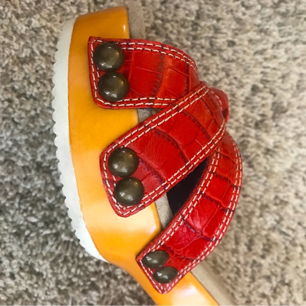 EUC Marc Jacobs Sexy Red Platform Sandals, Size 9.5 - Picture 7 of 10